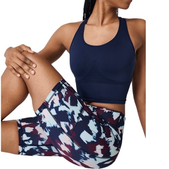 Sweaty Betty Super Sculpt Sustainable 8" Biker Shorts - Picture 2 of 12